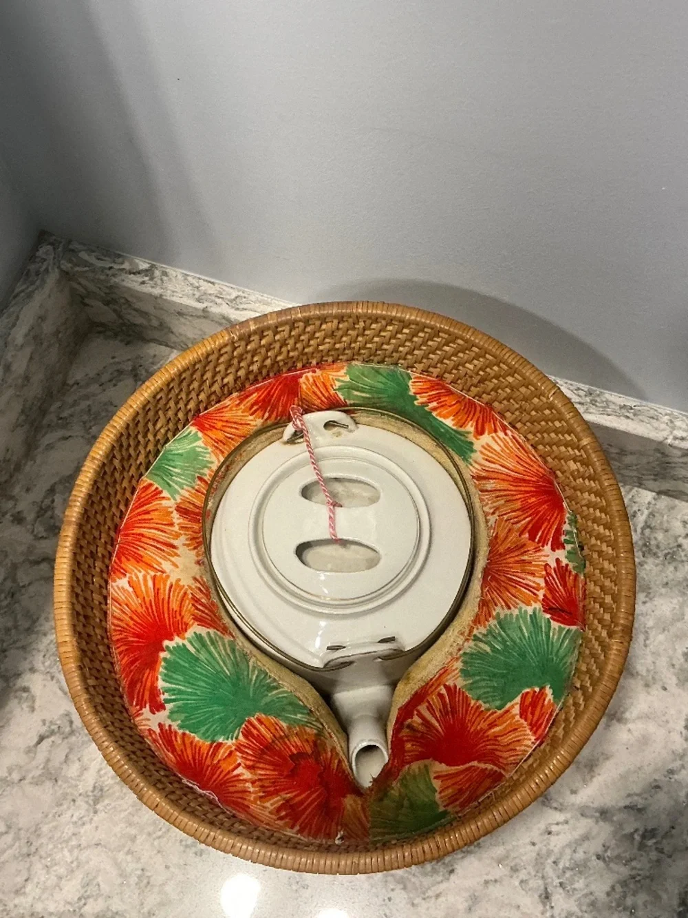 Vintage Japanese Hand Painted Porcelain tea pot w/ Basket